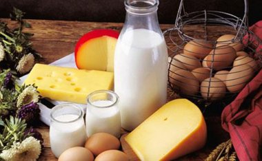 利用半岛官方app下载
来进行乳制品质量管控